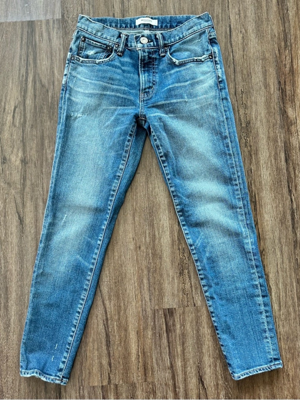 Moussy Vintage Velma Skinny Medium Wash Jeans. Size 26